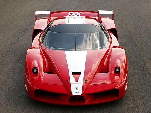 Ferrari_FXX_Concept_05_1_m.jpg