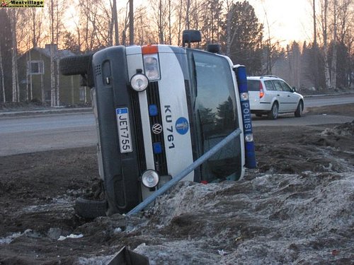 policecar_parked.jpg